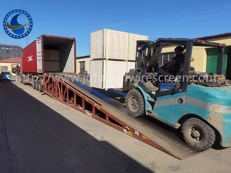 Johnson-type staaf gebaseerd continu slot waterdraad scherm